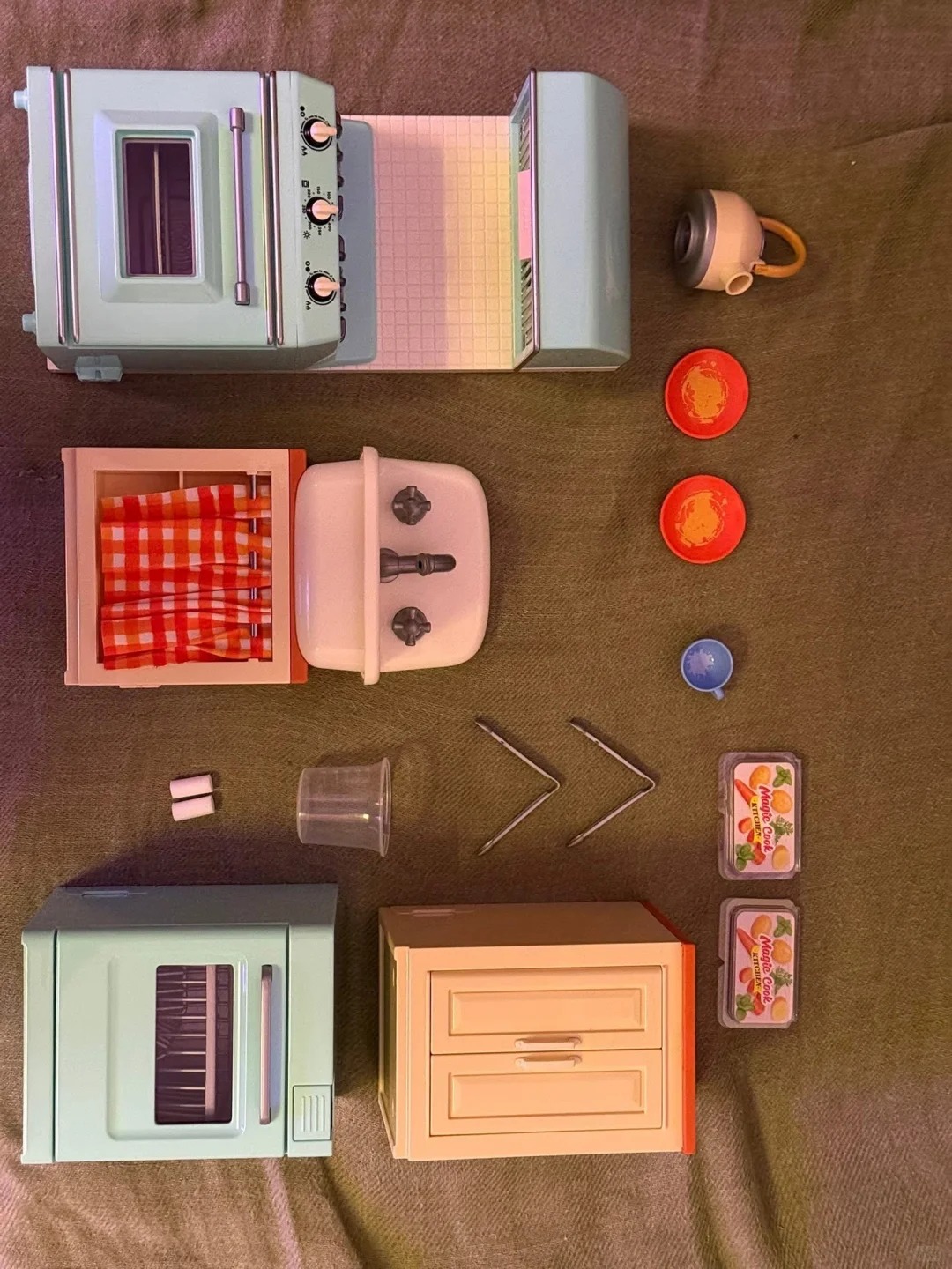Zuru Mini Brands Magic Cook Ki - đánh giá và giá Model Kit Brand